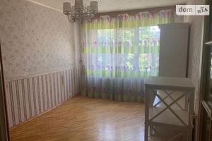 Продается 2-комнатная квартира 49 кв. м в Киеве
