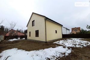 Продается дом на 2 этажа 140 кв. м с балконом