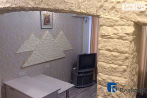 Продається 1-кімнатна квартира 32 кв. м у Дніпрі