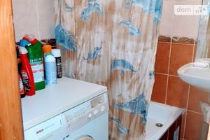 Продається 1-кімнатна квартира 34 кв. м у Стрию