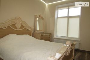 Продается 2-комнатная квартира 65 кв. м в Виннице