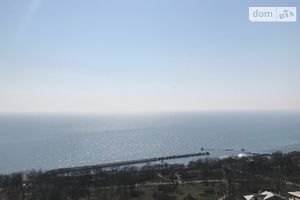 Продается 1-комнатная квартира 38 кв. м в Одессе