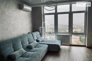 Продается 2-комнатная квартира 52 кв. м в Киеве