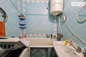 Продается 2-комнатная квартира 52 кв. м в Днепре