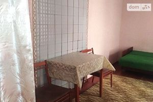 Продается 2-комнатная квартира 37 кв. м в Василькове