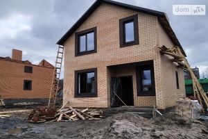 Продается дом на 2 этажа 120 кв. м с мансардой