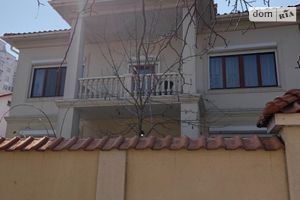 Продается дом на 2 этажа 380 кв. м с мебелью