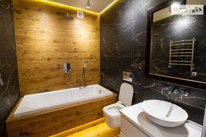 Продается 2-комнатная квартира 70 кв. м в Виннице