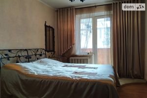 Сдается в аренду 3-комнатная квартира 64 кв. м в Виннице