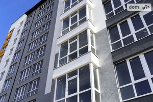 Продается 1-комнатная квартира 44 кв. м в Ивано-Франковске