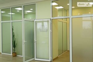 Здається в оренду офіс 100 кв. м в бізнес-центрі
