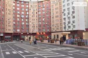 Продается 3-комнатная квартира 90.3 кв. м в Киеве