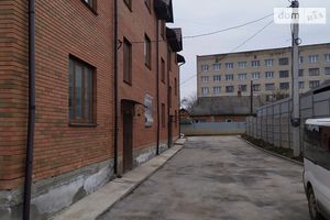 Продается 2-комнатная квартира 64 кв. м в Виннице