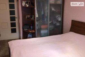 Продается 3-комнатная квартира 68 кв. м в Днепре