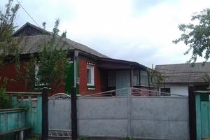 Продається одноповерховий будинок 68 кв. м з банею/сауною