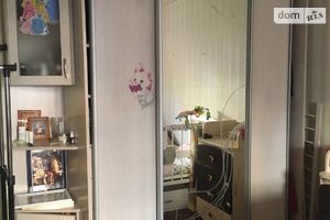 Продается 1-комнатная квартира 30 кв. м в Киеве