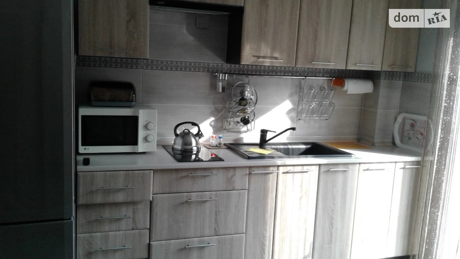 Здається в оренду 2-кімнатна квартира у Поляні, вул. Курортна, 2Г - фото 3