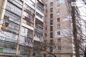 Продається 4-кімнатна квартира 68.9 кв. м у Хмельницькому