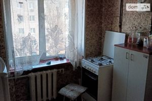 Продается 1-комнатная квартира 30 кв. м в Днепре