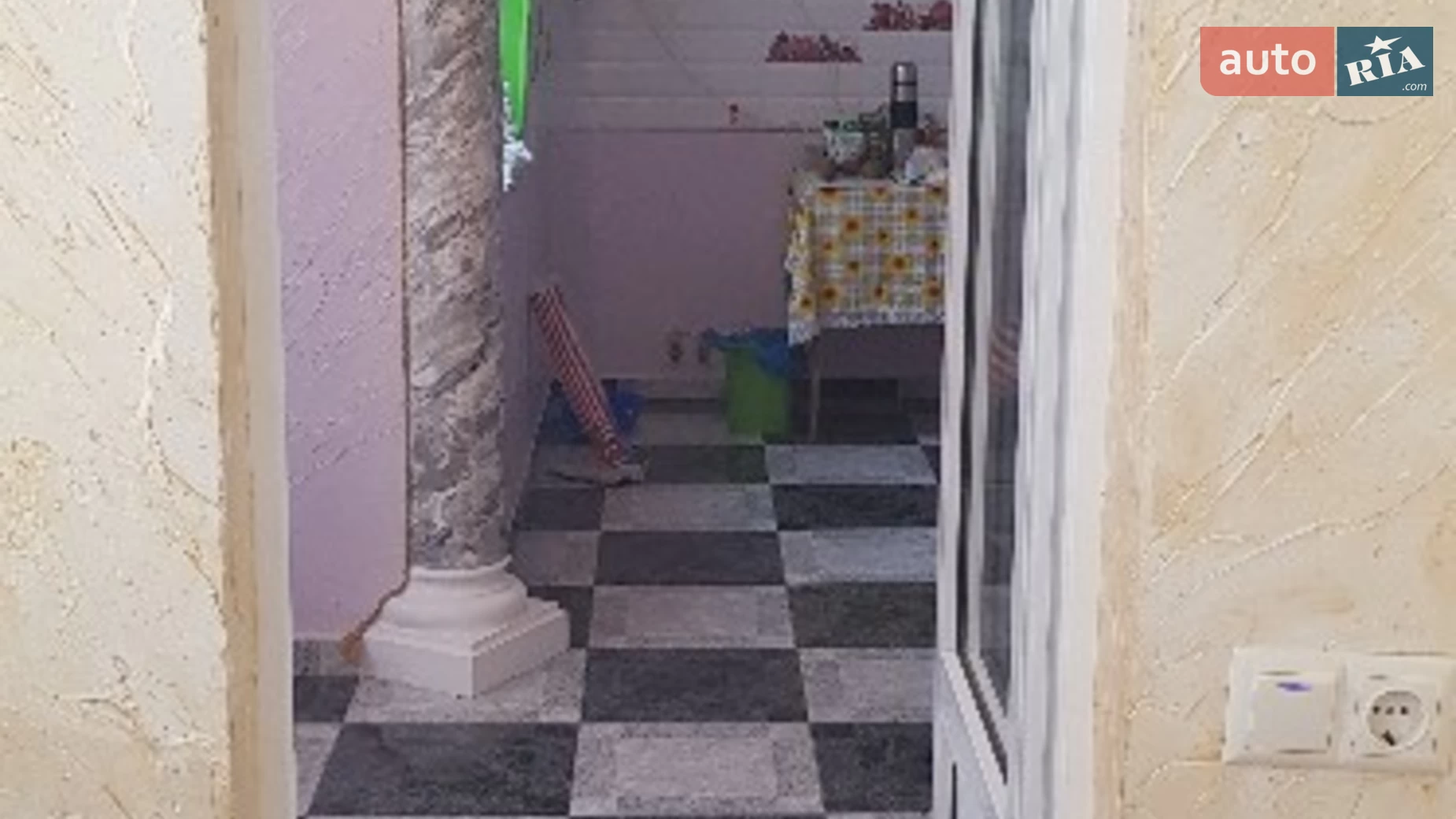 Продається 3-кімнатна квартира 96.4 кв. м у Чорткові, вул. Романа Шухевича - фото 2