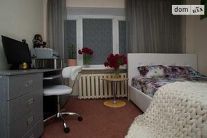 Продается 1-комнатная квартира 29 кв. м в Днепре