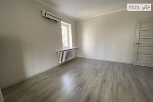 Продається 1-кімнатна квартира 40.6 кв. м у Одесі
