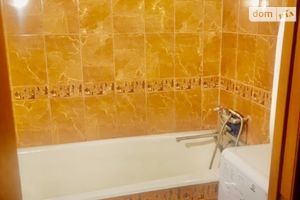 Продается 2-комнатная квартира 54 кв. м в Запорожье