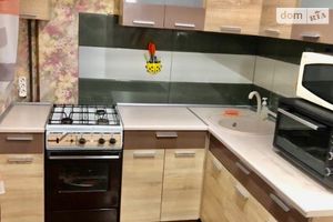 Продается 3-комнатная квартира 68 кв. м в Запорожье