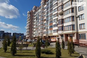 Продается 3-комнатная квартира 117 кв. м в Хмельницком
