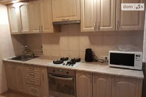 Сдается в аренду 1-комнатная квартира 40 кв. м в Львове