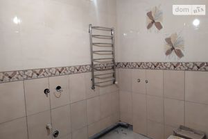 Продается 3-комнатная квартира 83.4 кв. м в Ивано-Франковске
