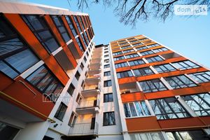 Продається 2-кімнатна квартира 57 кв. м у Чернігові