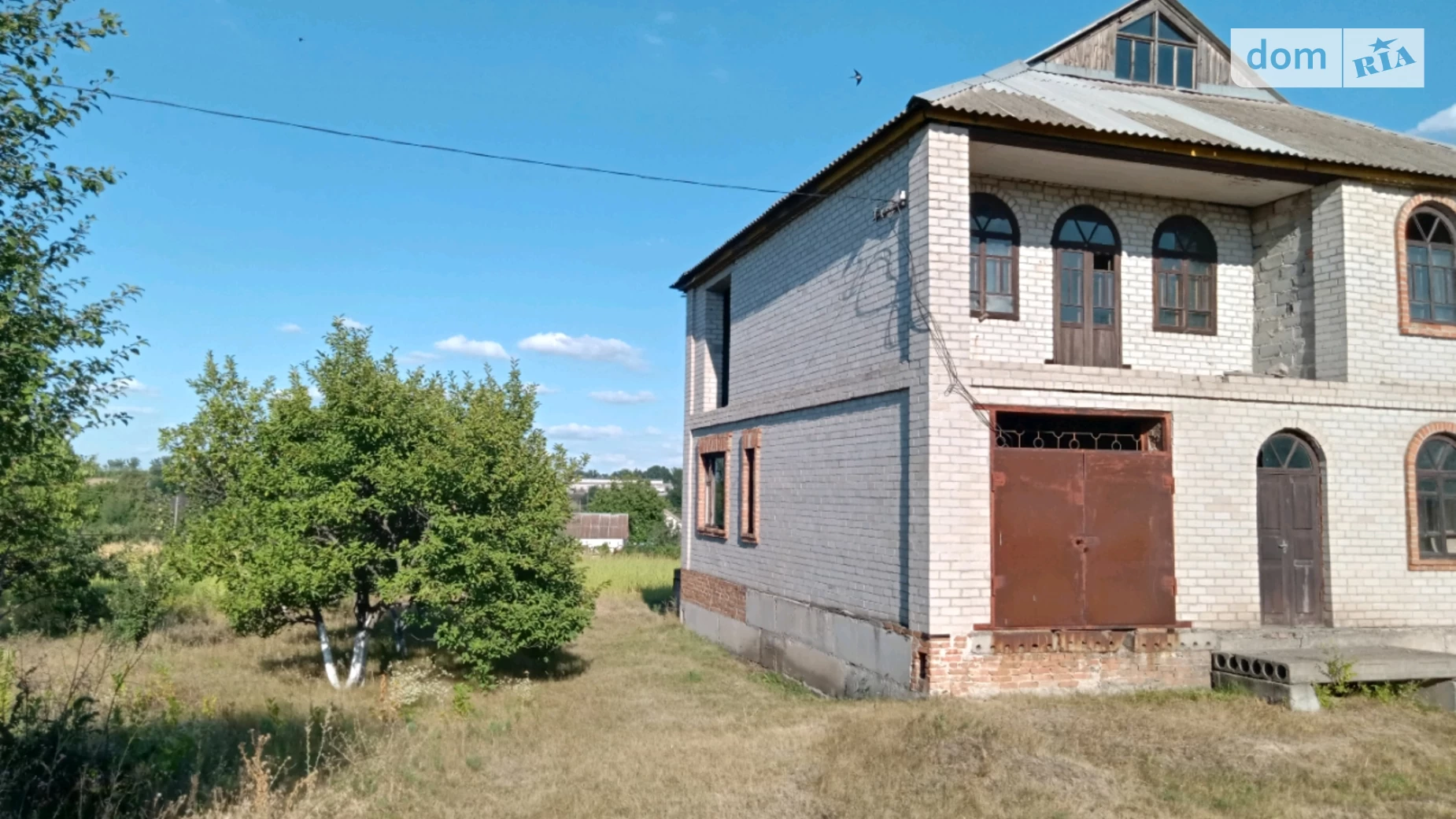 Продается дом на 2 этажа 240 кв. м с камином, цена: 12500 $ - фото 4