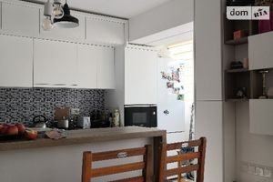 Продается 3-комнатная квартира 80 кв. м в Рахове