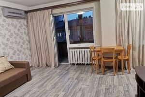 Сдается в аренду 1-комнатная квартира 36 кв. м в Киеве