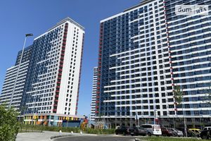Продается 2-комнатная квартира 71 кв. м в Киеве