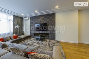 Продается 4-комнатная квартира 187 кв. м в Киеве