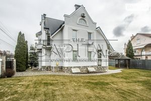 Здається в оренду будинок 3 поверховий 390 кв. м з мансардою