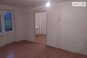 Продается 3-комнатная квартира 56 кв. м в Днепре