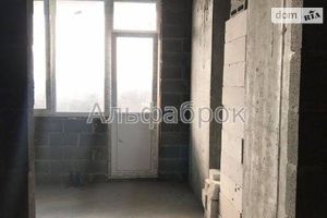 Продается 1-комнатная квартира 43 кв. м в Киеве