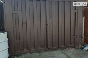 Продается отдельно стоящий гараж под легковое авто на 20 кв. м