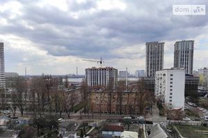 Продается 1-комнатная квартира 50 кв. м в Киеве