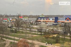 Продается 2-комнатная квартира 55 кв. м в Запорожье