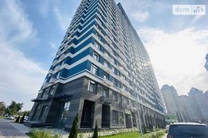 Продается 2-комнатная квартира 71 кв. м в Киеве