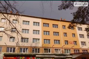 Продається 2-кімнатна квартира 52 кв. м у Дрогобичі