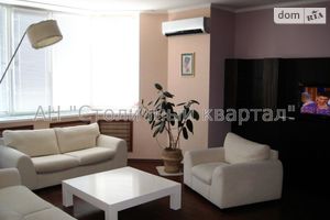 Сдается в аренду 4-комнатная квартира 119 кв. м в Киеве