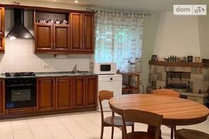 Сдается в аренду дом на 2 этажа 107 кв. м с мансардой