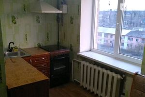 Продается 1-комнатная квартира 39 кв. м в Изюме