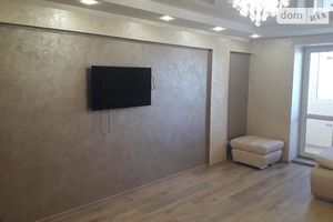 Продається 3-кімнатна квартира 88 кв. м у Тернополі