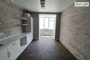 Продается 2-комнатная квартира 75 кв. м в Хмельницком